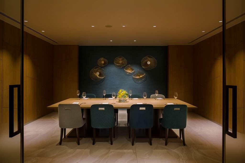 Hilton Club The Beach Resort Sesoko Nakijin Ristorante foto